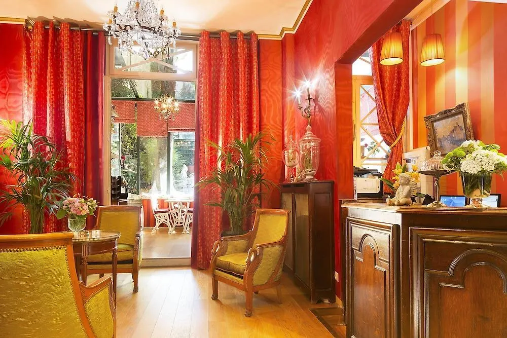 Hotel Des Marronniers Paris 3*,  France