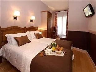 Hotel Des Marronniers Paris