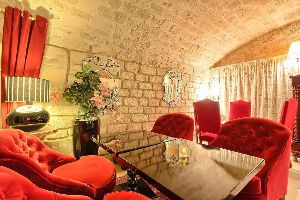 Hotel Des Marronniers Paris